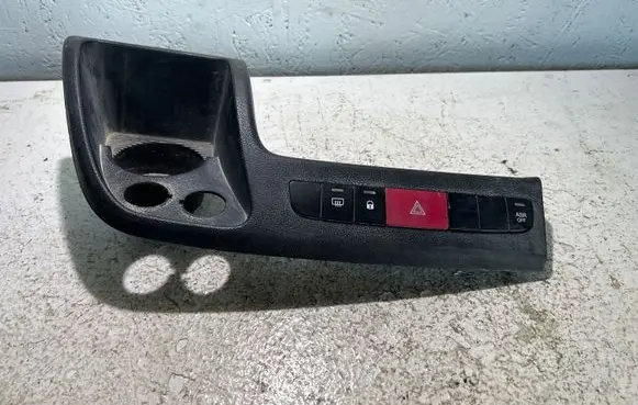 Fiat Ducato Hazard light switch 7355861650 5630280932 BBTGF20