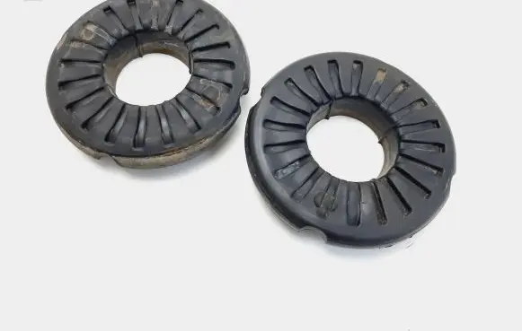 Suzuki Swift II Front coil spring rubber mount 