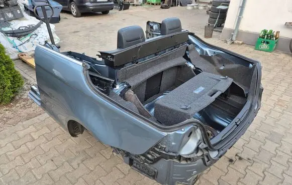 Volkswagen Eos Side car body part 