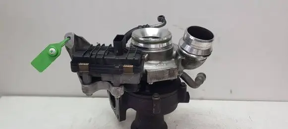 BMW 5 F10 F11 Turbo 851947504E