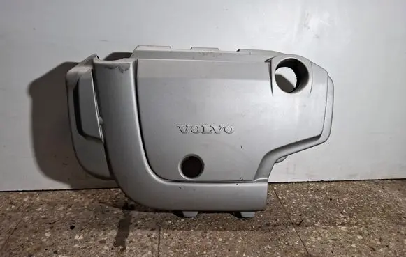 Volvo XC70 Engine cover (trim)