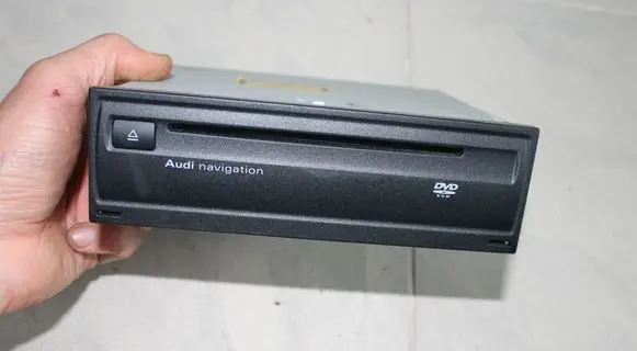 Audi A4 S4 B8 8K Navigation unit CD/DVD player 4E0919887M BE6333