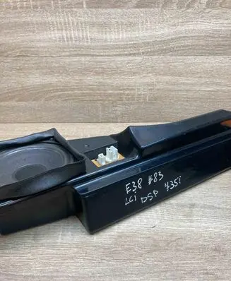 BMW 7 E38 Rear door speaker 8352434