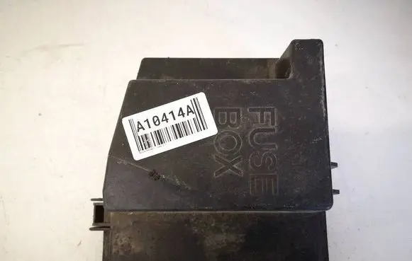 Mazda Premacy Fuse box cover 036337 0363379L09