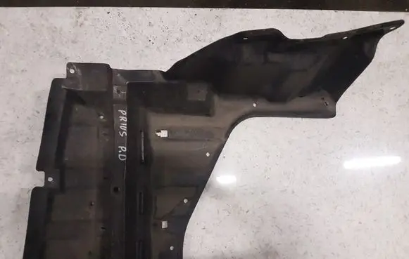 Toyota Prius (XW20) Engine splash shield/under tray 5144147021