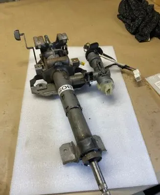 Hyundai Santa Fe Steering wheel axle