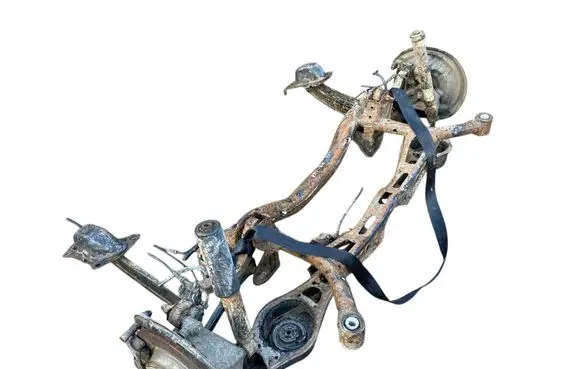 Volkswagen PASSAT B6 Rear axle beam 