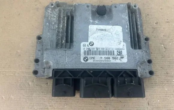 Mini One - Cooper Coupe R56 Engine control unit/module 7588502 030202080