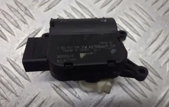Seat Altea A/C air flow flap actuator/motor 1K0907511C