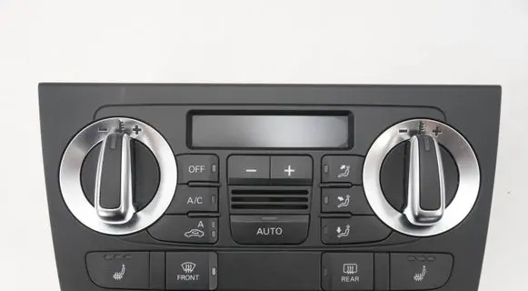 Audi Q3 8U Climate control unit 8U0820043E
