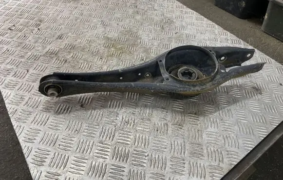 Volkswagen Touran III Rear upper control arm/wishbone 5QA505311C