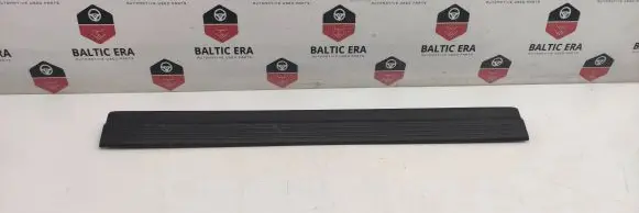 Mercedes-Benz E W212 Front sill trim cover A2126860136
