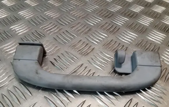BMW 1 E81 E87 Rear interior roof grab handle 9143530