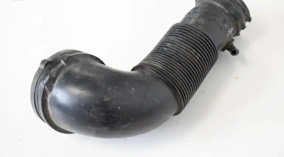 Audi Q5 SQ5 Air intake hose/pipe 06L129629B