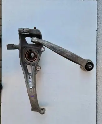 Audi Q7 4M Stub axle 4M0505431AJ 4M0407559