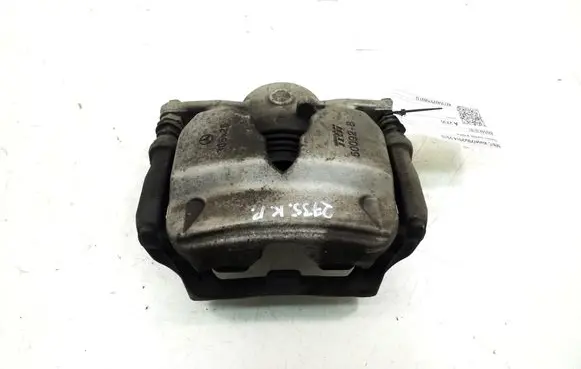 Mercedes-Benz C W205 Front brake caliper A2054210181