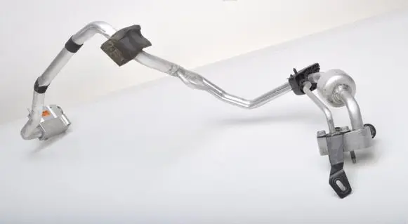 Volvo XC60 Air conditioning (A/C) pipe/hose 31497909