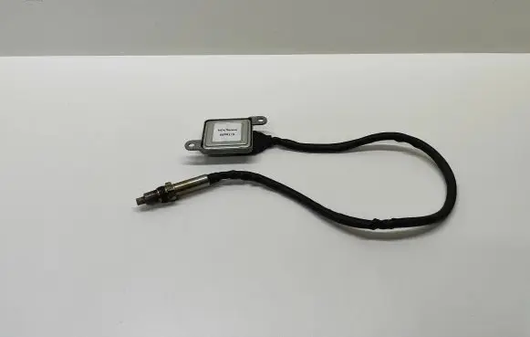 BMW 5 E60 E61 Lambda probe sensor 0899179 758712902 7084411