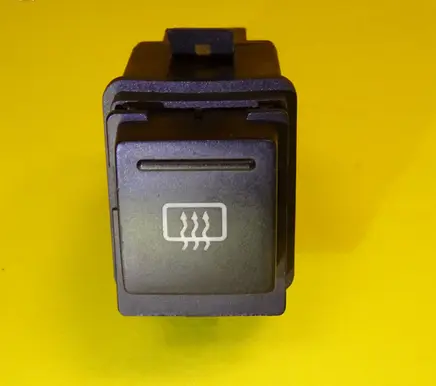 Skoda Superb B5 (3U) Windscreen/window heater switch 3U0959621A