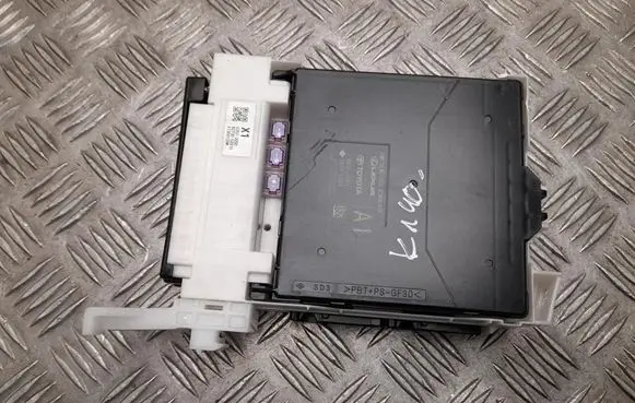 Lexus LBX Fuse box set 8922152A41