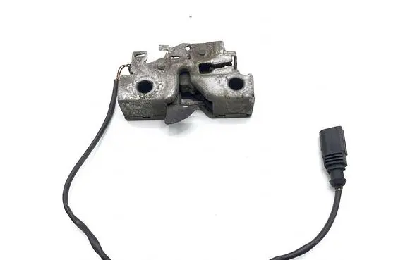 Skoda Octavia Mk3 (5E) Engine bonnet/hood lock/catch 5E0823509B