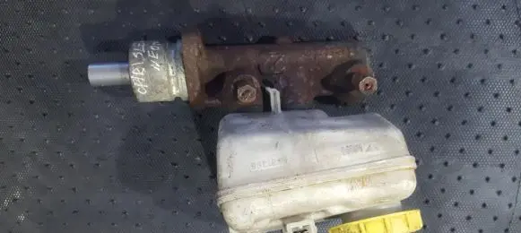 Chrysler Neon I Master brake cylinder