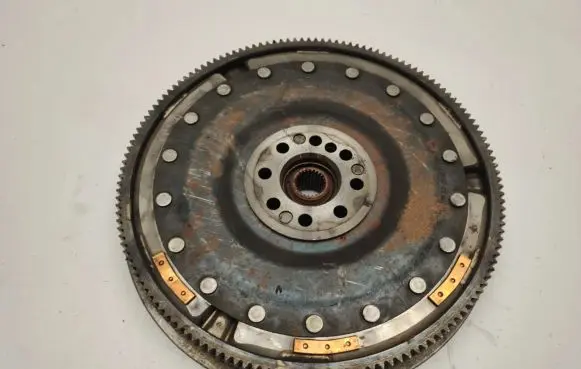 Mercedes-Benz E W212 Dual mass flywheel A6510301403