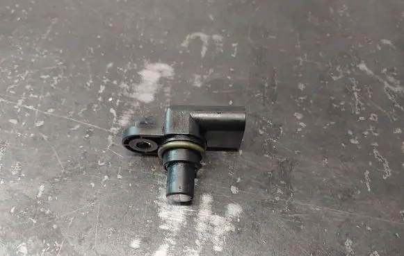 BMW 3 E46 Camshaft speed sensor 224932005 1214224932005