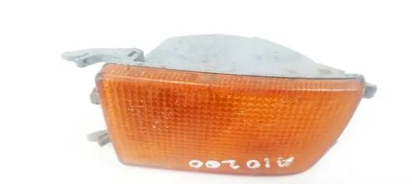 Volkswagen Golf III Front indicator light 858039