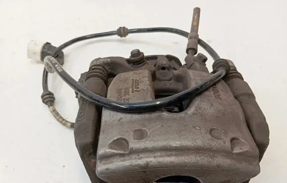 Mercedes-Benz E W213 Rear brake caliper A2135468200