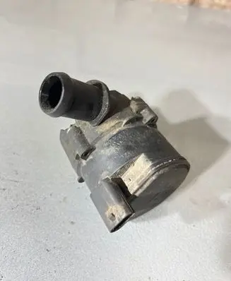 Skoda Fabia Mk3 (NJ) Electric auxiliary coolant/water pump 5G0955567 0392023209 0392023205