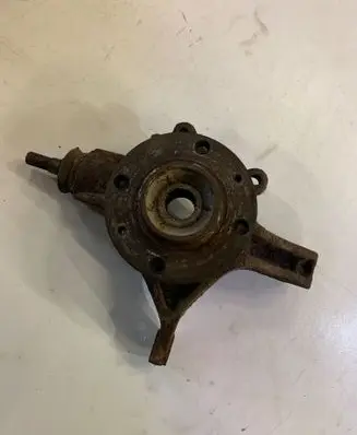 Peugeot 307 Front wheel hub spindle knuckle