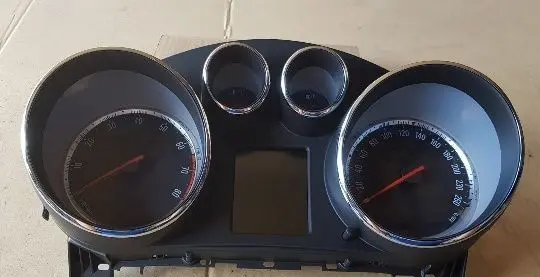 Opel Insignia A Speedometer (instrument cluster) 22956341