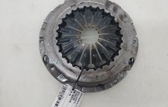 Toyota Auris 150 Pressure plate 3121052100