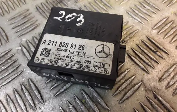 Mercedes-Benz E W211 Alarm control unit/module 2118209126 A2118209126
