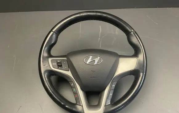 Hyundai i40 Steering wheel 561133Z000 569003Z100RY 3Z56900010RY