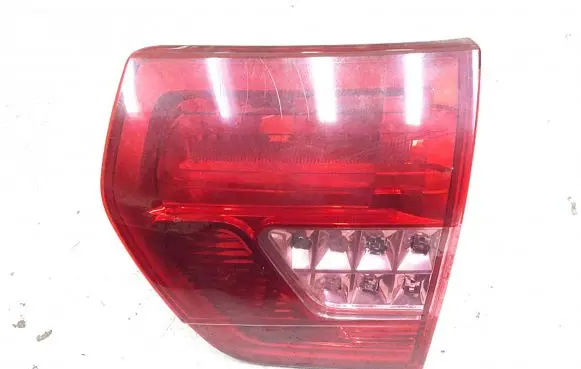 Citroen C5 Tailgate rear/tail lights 9671811380