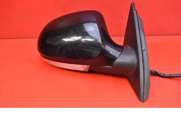 Volkswagen PASSAT B6 Front door electric wing mirror 3C0857934