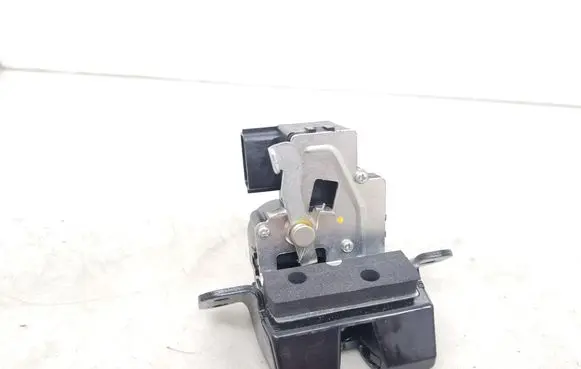 Tailgate/trunk/boot lock/catch/latch