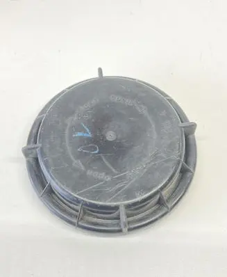 Volkswagen Golf IV Headlight/headlamp dust cover 14735300