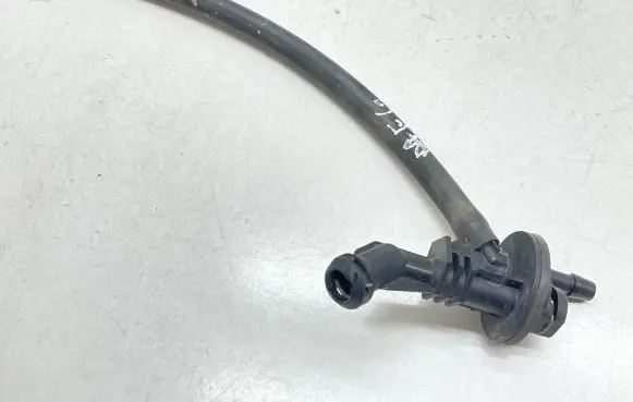 Renault Megane III Clutch pipe/line 