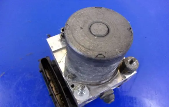 Fiat Ulysse ABS Pump 1400874780