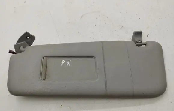 BMW 5 E60 E61 Sun visor 7065649