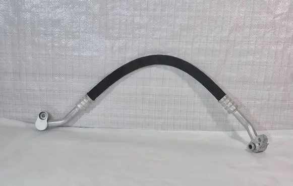 Audi A1 Air conditioning (A/C) pipe/hose 6R082071