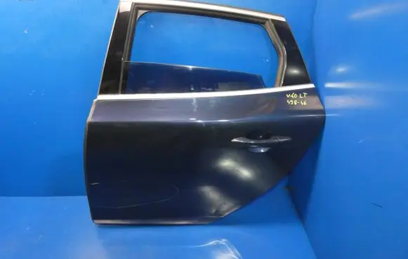 Volvo V40 Rear door 