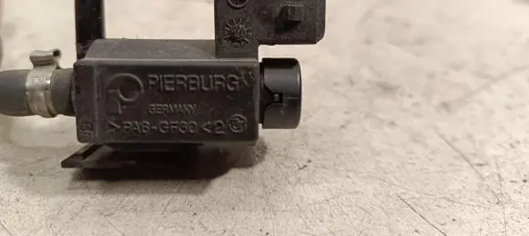 Jaguar XF X260 Turbo solenoid valve 70435600