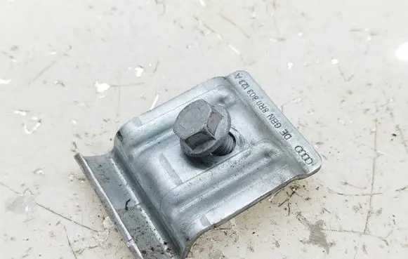 Audi Q5 SQ5 8R Battery bracket 8R0803123A