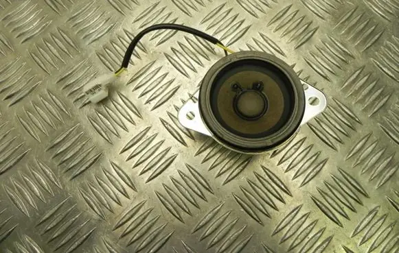Hyundai i40 Front door high frequency speaker S20514 R1532