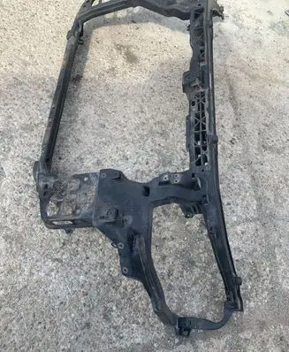 Hyundai Santa Fe Radiator support slam panel