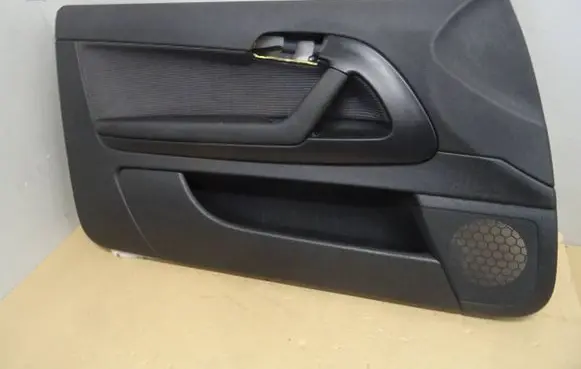 Audi A3 S3 8P Front door card panel trim